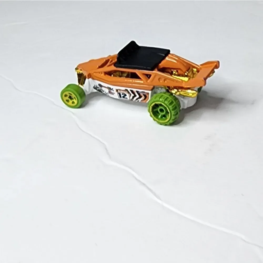 2012 Hot Wheels Dune It Up Orange Buggy Jungle Rally (Thailand E37)